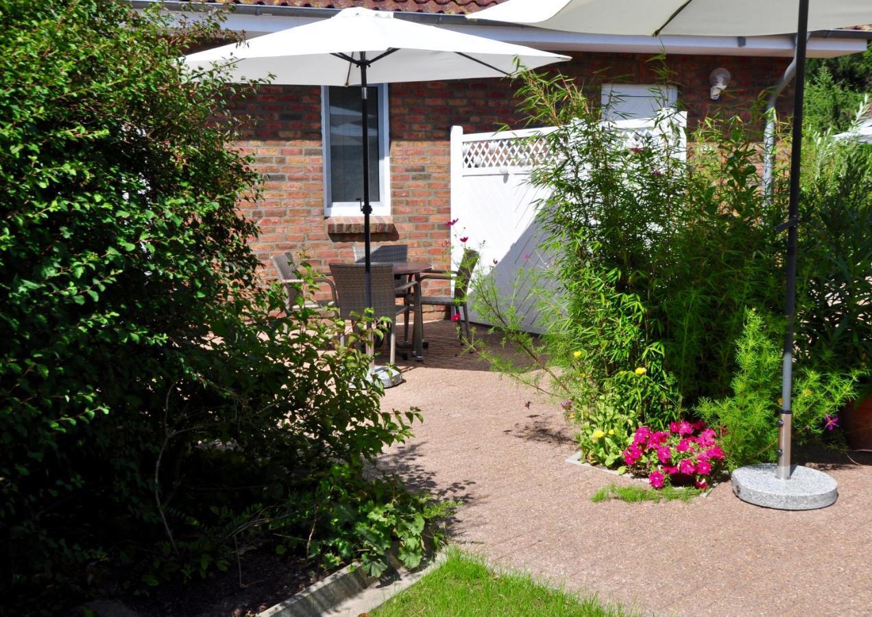 Ferienhaus Pension Sonnenblume Elmenhorst/Lichtenhagen Exteriör bild
